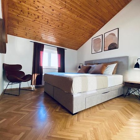 Cirjak Apartments Biograd Na Moru Bagian luar foto