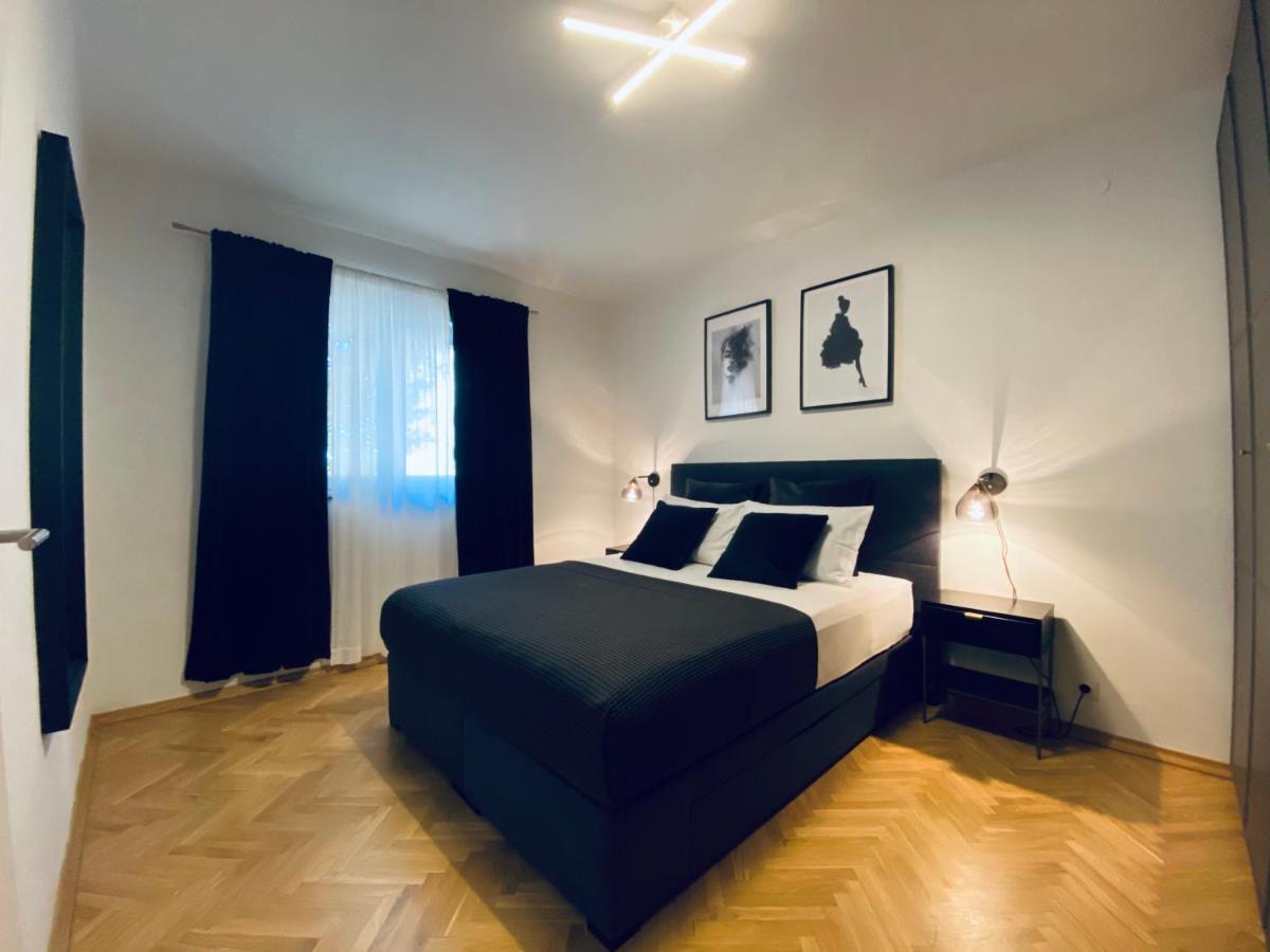 Cirjak Apartments Biograd Na Moru Bagian luar foto
