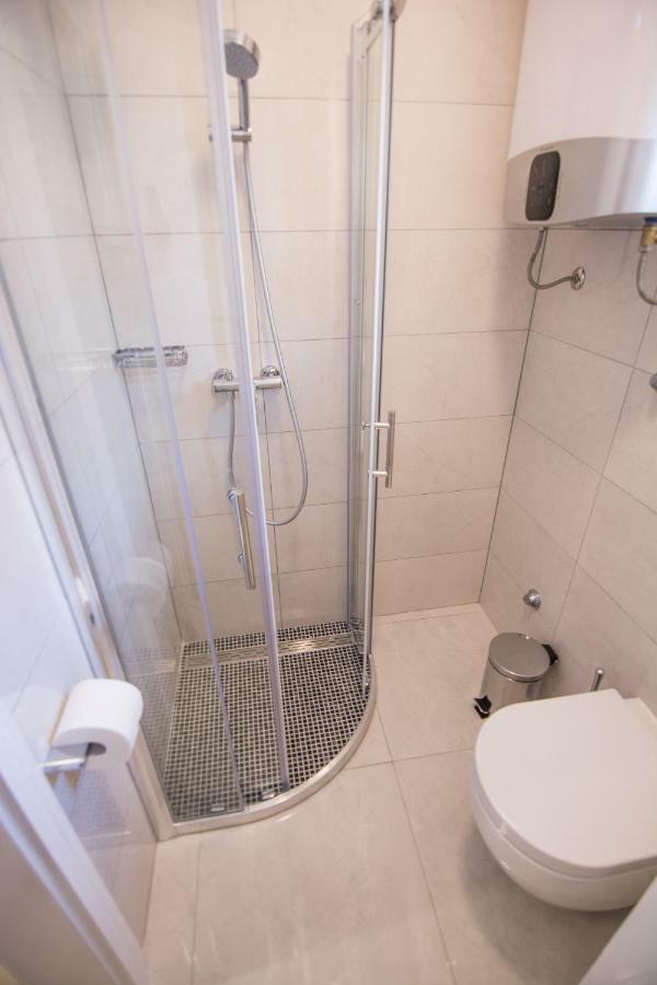 Cirjak Apartments Biograd Na Moru Bagian luar foto